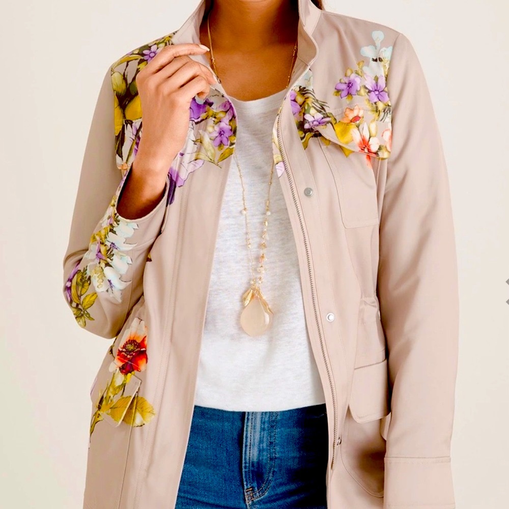 Chicos floral satin feel utility jacket